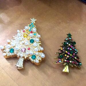 Christmas Tree Broaches